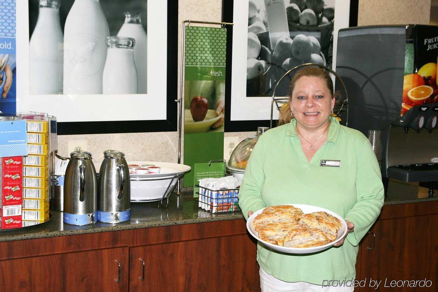 Hampton Inn Tulsa Sand Springs Restoran gambar